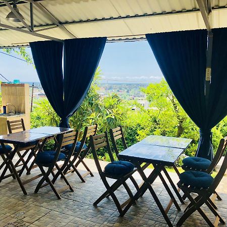 Guest House Panorama Pizunda Exterior photo